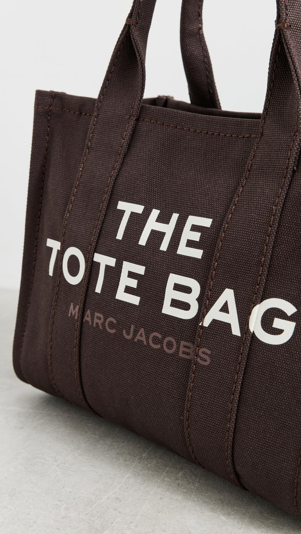 Marc Jacobs Women's The Leather Tote Bag